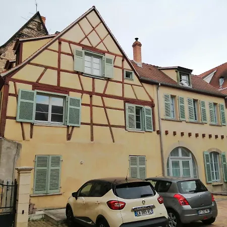La Cour De Berthe Ouest Apartman Colmar