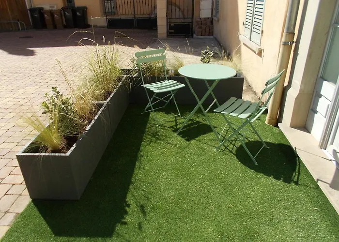 La Cour De Berthe Ouest * Colmar